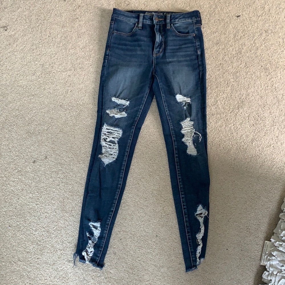 American eagle ripped jeans